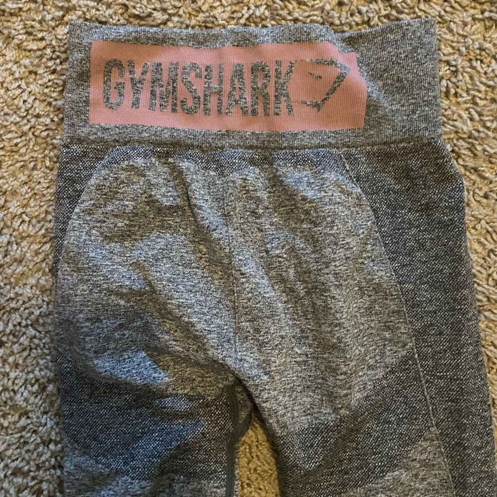 Gymshark leggings, size XS in VERY GOOD CONDITION